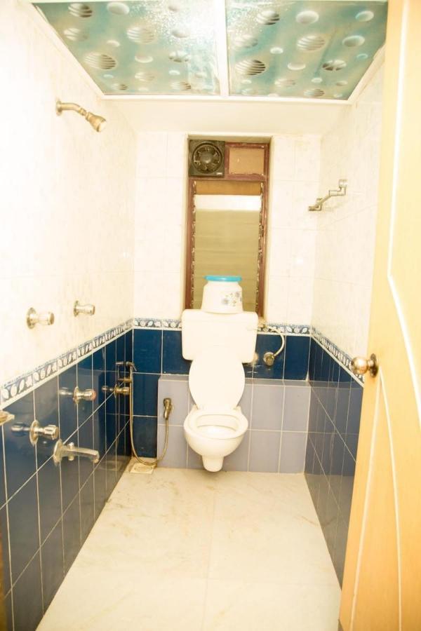 Srujan Sarai Service Apartment Bombay Extérieur photo