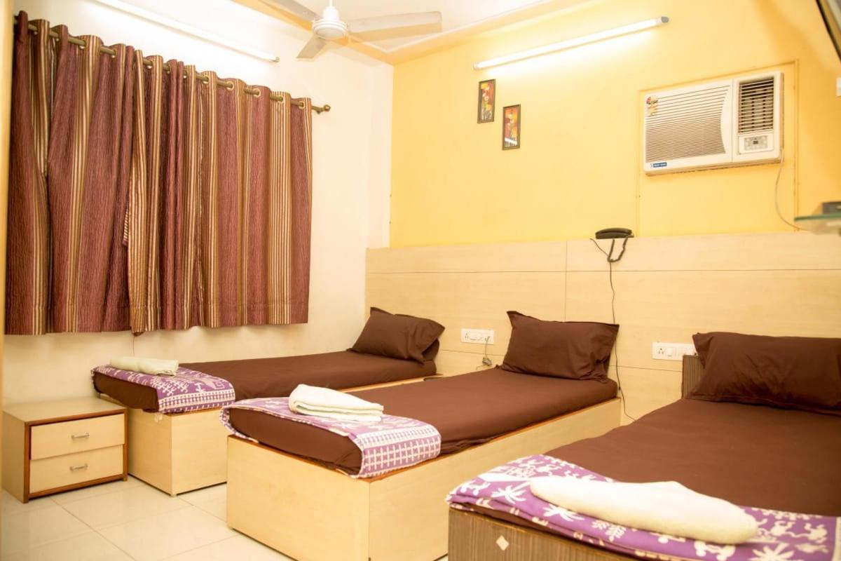 Srujan Sarai Service Apartment Bombay Extérieur photo